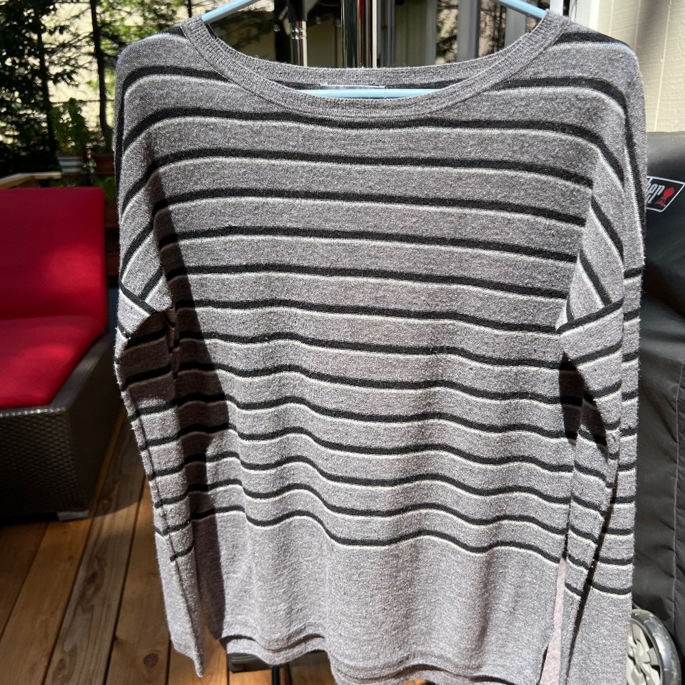 VInce thin gray/black striped long sleeve sweater size XS.
